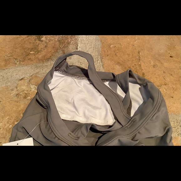 New, Gray Stretch Fitted Cross-back Tanks 💪🏼 - Picture 4 of 4